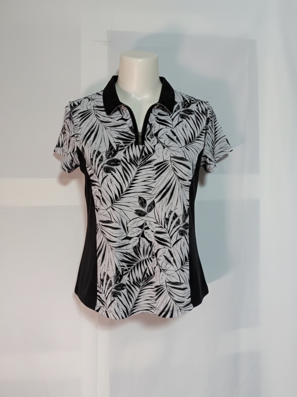 Chico's Black & White Leaf-Print Polo Top - Women